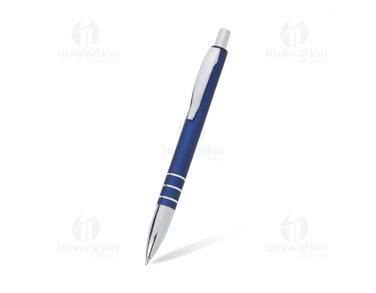 Caneta Metal preta sobre fundo branco. A caneta tem design elegante e corpo em metal, ideal para escrita suave.