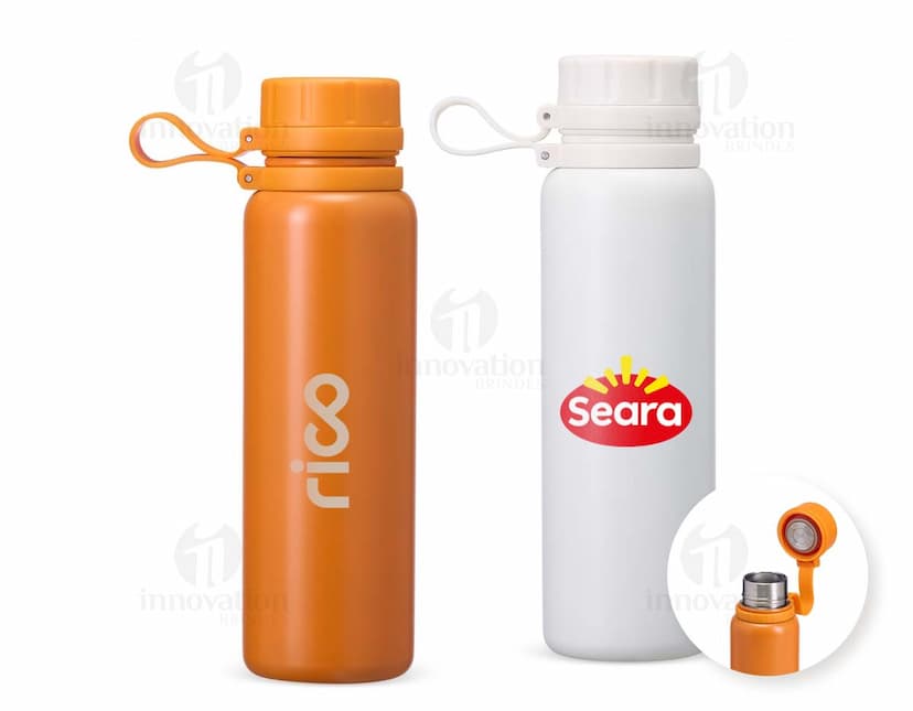 Garrafa Térmica de 800ml em aço inoxidável, com tampa de rosca e alça ergonômica. Cor cinza metálico.