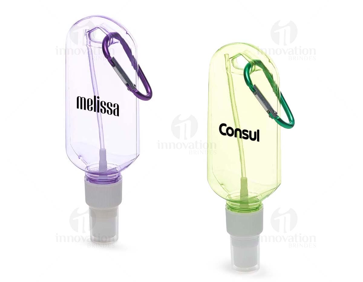 Frasco plástico de 100ml com mosquetão.