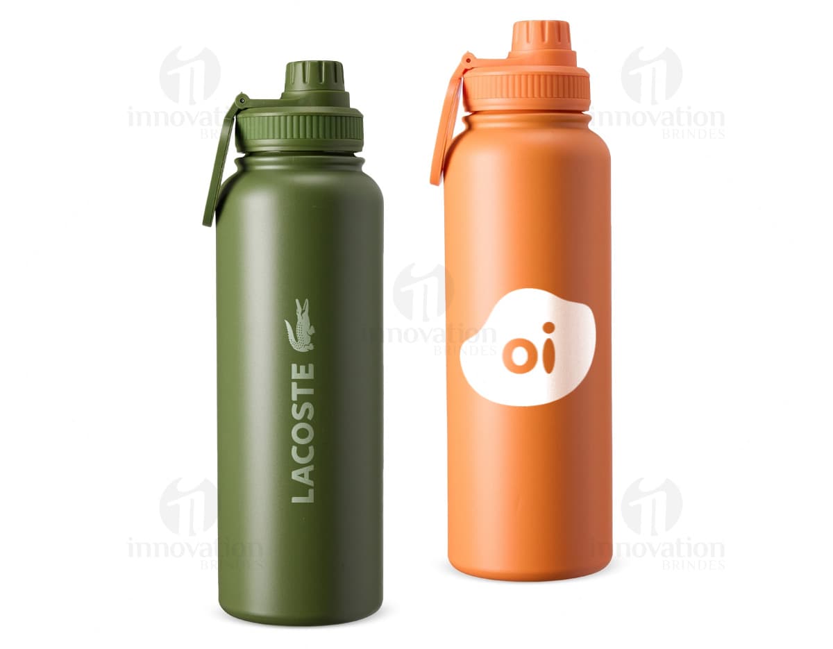 Garrafa Térmica Inox 1,2L - Uma garrafa térmica em aço inoxidável com capacidade para 1,2 litros.