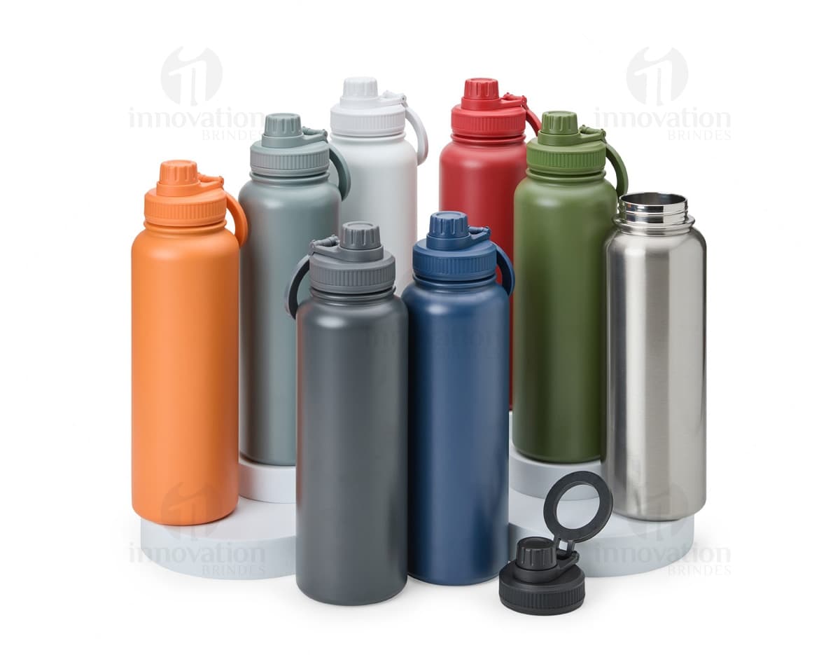 Garrafa Térmica Inox 1,2L - Uma garrafa térmica em aço inoxidável com capacidade para 1,2 litros.