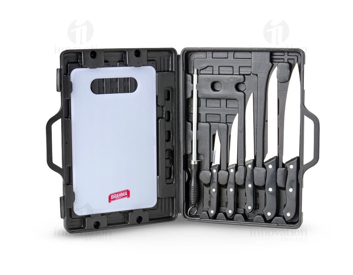 Kit Churrasco 7 Peças em aço inoxidável com maleta de transporte.