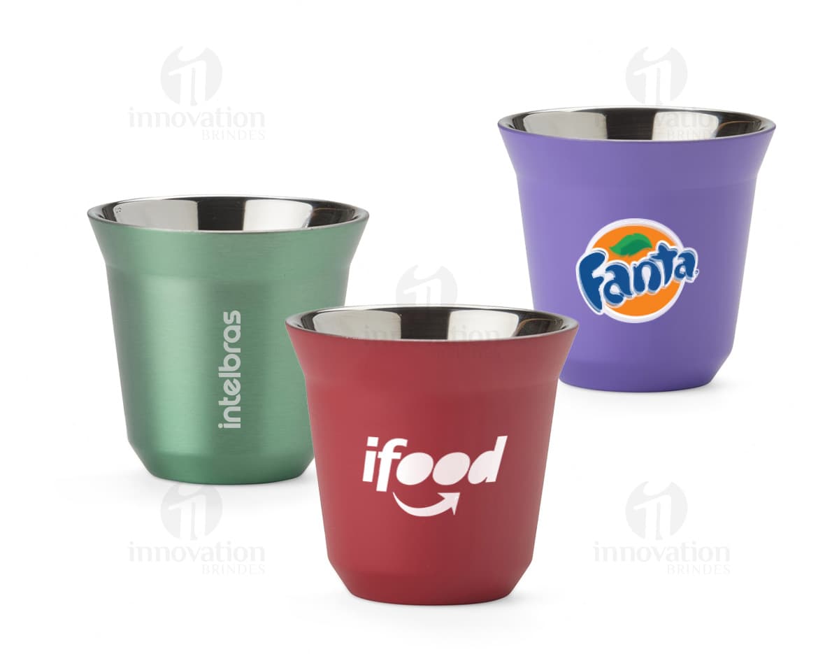 Copo Parede Dupla 80ml, feito de vidro transparente com design moderno e elegante.