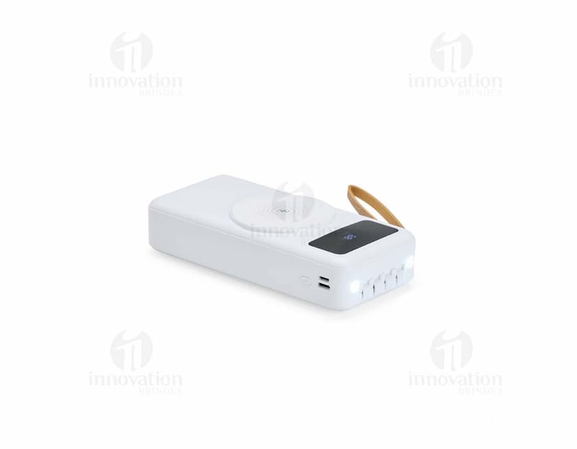 Power Bank 20.000mAh preto com indicador de carga LED e duas portas USB para carregamento rápido.