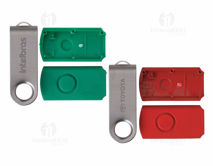 Carcaça de pen drive giratório escovado em metal prateado.