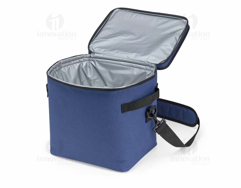 Bolsa térmica na cor azul de 15 litros de capacidade.