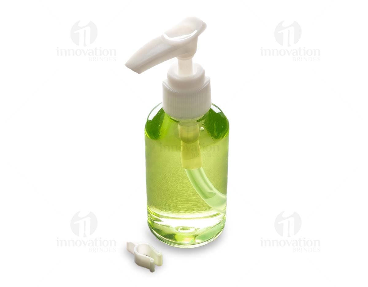 Frasco plástico de 75ml transparente com tampa rosqueável.
