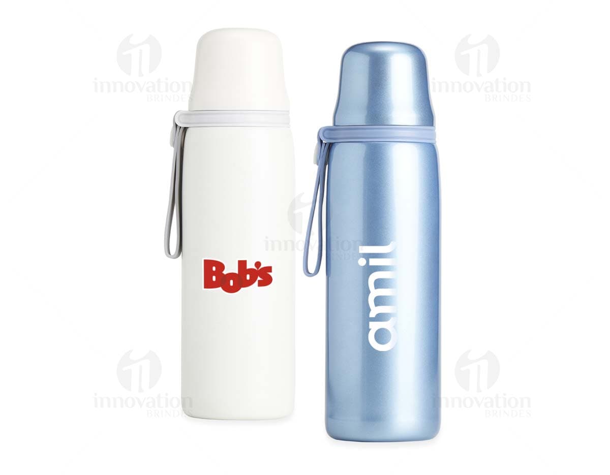 Garrafa térmica de 850ml em aço inoxidável com tampa de rosca e alça dobrável.