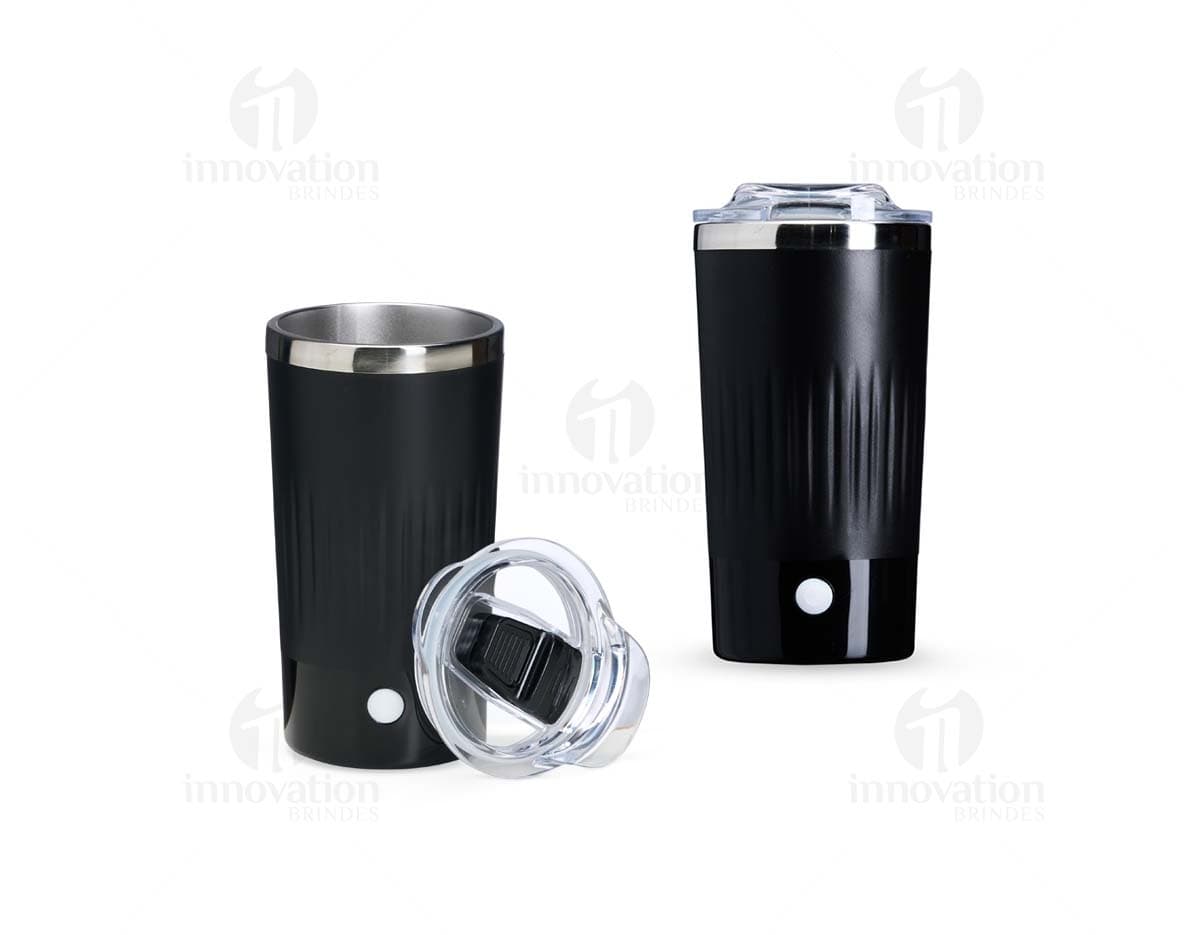 Copo transparente de 450ml com misturador embutido.
