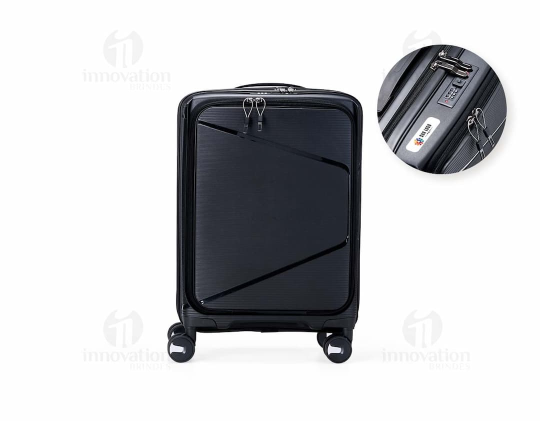 Mala de viagem de 36 litros na cor preta, feita de material resistente e com rodinhas para facilitar o transporte.