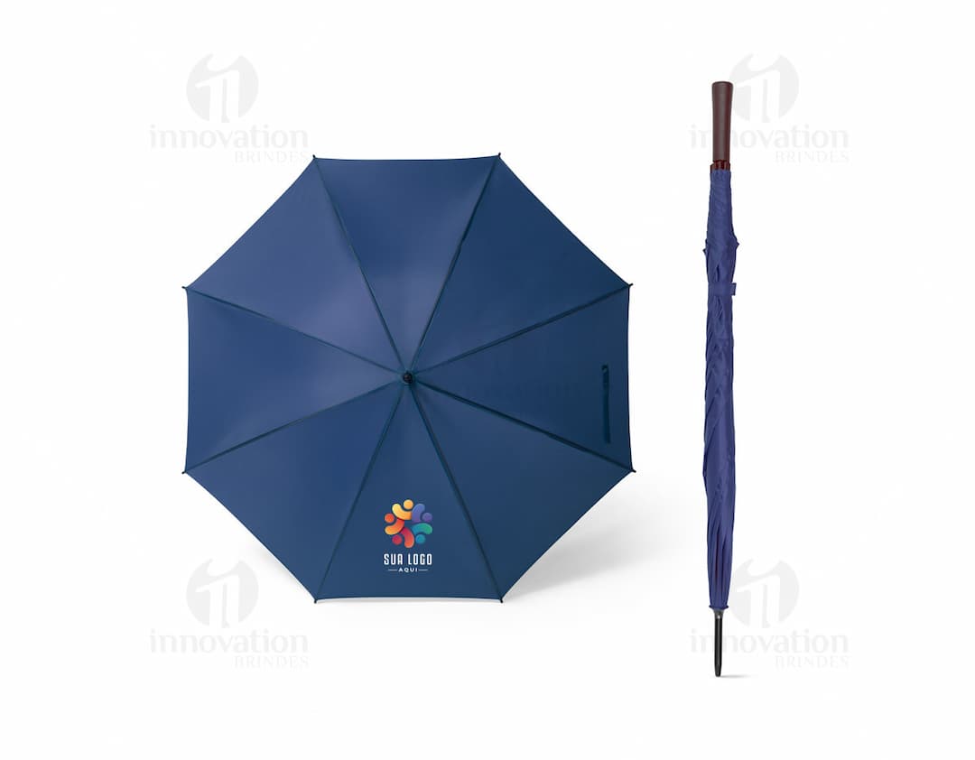 Guarda-chuva em poliéster preto com cabo de madeira e estrutura resistente.