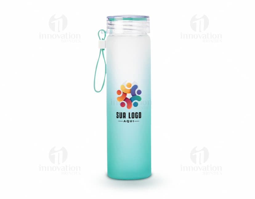 Garrafa de vidro 450ml transparente, com tampa de metal prateada e design elegante.
