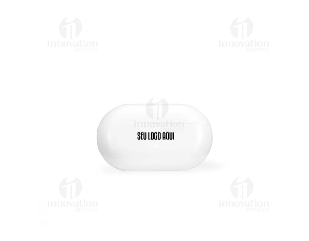 Auriculares Bluetooth negros con almohadillas acolchadas y botones de control de volumen.