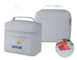 Bolsa Térmica PU 4 Litros em cor preta, design compacto e alça para transporte.