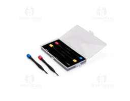 Kit herramienta compuesto por 6 piezas diversas.