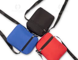 Mini borsa trasversale nera in pelle con chiusura in metallo, ideale per riporre chiavi, cellulare, denaro e altri oggetti