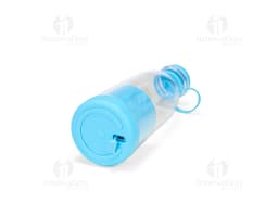 Transparent plastic bottle of 380 ml for beverages. The bottle has a lid and label, ideal for storing liquids such as water