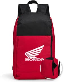 Mochila de poliéster preta com design moderno e elegante, com alças de couro, fecho de zíper, símbolo de bandeira nacional, adequada para viagens, escola, trabalho ou atividades ao ar livre.