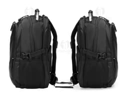 BACKPACK WITH PROTECTIVE COVER