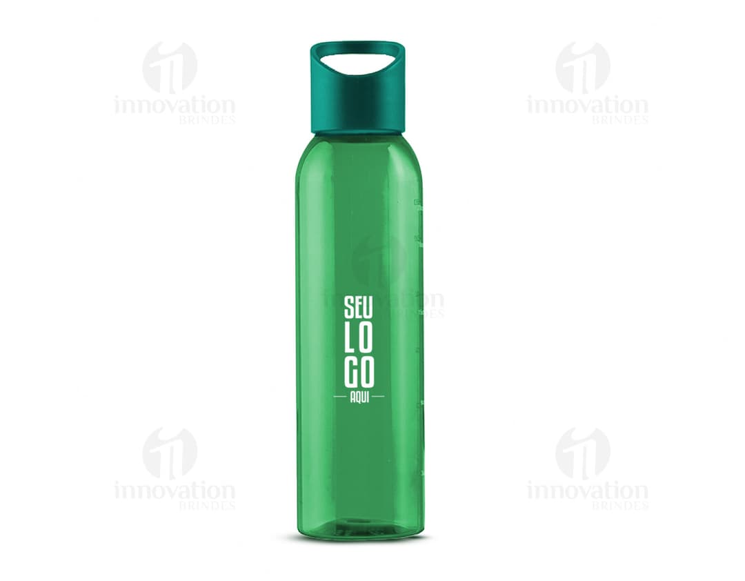 Transparent 700ml plastic bottle with lid, ideal for storing liquids such as water, juices, or other beverages. The bottle is