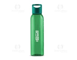 Transparent 700ml plastic bottle with lid, ideal for storing liquids such as water, juices, or other beverages. The bottle is