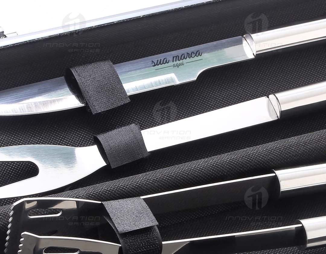 BBQ set including amplifier, electronic equipment, case, device, metal case, box, sink, drainage system, business, storage