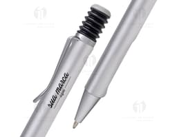 Caneta plástica perfeita para escrita e desenho. Ideal para negócios, estudos e uso diário. Resistente e durável, com tinta