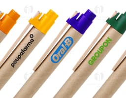 Lápis ecológico feito de madeira sustentável e borracha reciclável. Ideal para escrever, desenhar e incentivar a