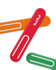 Régua de 15cm prática e versátil para auxiliar no dia a dia. Perfeita para medições precisas em diferentes projetos. Feita em plástico resistente, com design moderno e fácil de usar. Ideal para estudantes, profissionais e uso doméstico. Adquira já a sua!