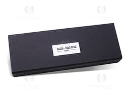 Kit bolígrafo y porta lápiz - 03: un conjunto moderno y práctico para escribir. Hecho de plástico de alta calidad con