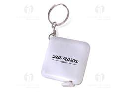 Chaveiro de plástico fita métrica - 01. Um brinde prático e funcional para seu dia a dia! Ideal para presentear clientes ou
