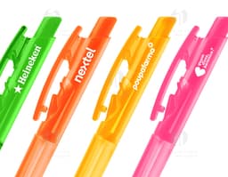 Caneta Plástica 66 - Ideal para escrita fluida e confortável. Perfeita para uso no escritório, escola ou em casa.