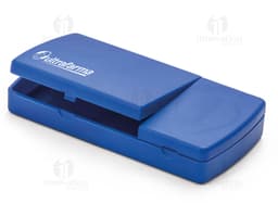 O porta comprimidos de plástico é o item ideal para organizar seus medicamentos de forma prática e segura. Com design