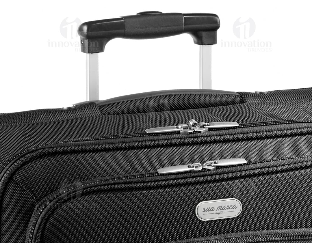Maleta de viaje elegante y práctica, perfecta para profesionales modernos y ejecutivos. Hecha en cuero negro de alta calidad