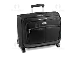 Maleta de viaje elegante y práctica, perfecta para profesionales modernos y ejecutivos. Hecha en cuero negro de alta calidad