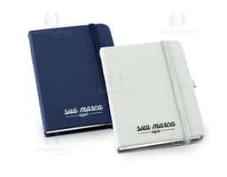 Moleskine 17x12 cm - 18: Caderno de couro preto perfeito para organização no escritório. Ideal para anotações, compromissos e