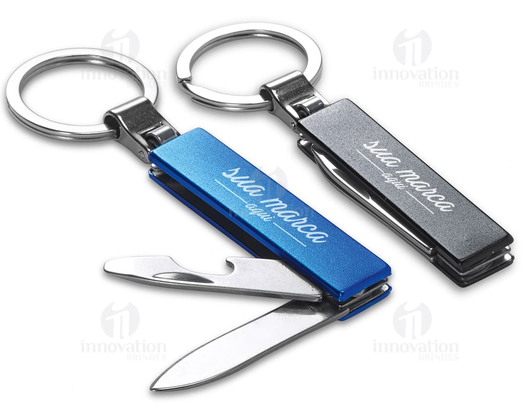 Metal keychain with knife - 03: Practical and versatile, ideal for quick and precise cuts. Perfect for everyday use at the