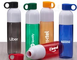 Squeeze Plástico 700 ml - Ideal para se manter hidratado durante o dia, este squeeze transparente de 700 ml é perfeito para