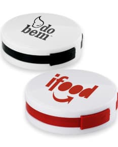 Hub com USB 04: Conecte-se e simplifique sua vida com esse hub prático. Ideal para conectar dispositivos em seu computador, é essencial para quem busca praticidade e organização. A tecnologia USB garante velocidade e eficiência na transferência de dados, tornando suas tarefas do dia a dia muito mais fáceis. Adquira já o seu e aproveite a conveniência que só um hub de qualidade pode oferecer.