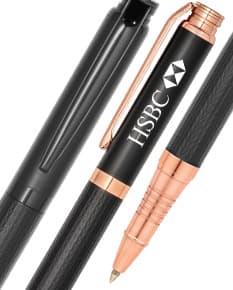 Caneta de metal elegante e sofisticada para presentear. Ideal para escrita suave e precisa, perfeita para uso escolar, profissional ou corporativo. Acompanha estojo de luxo. Compre já!