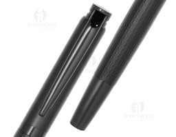 Elegant and sophisticated metal pen for gifting. Ideal for smooth and precise writing, perfect for school, professional, or