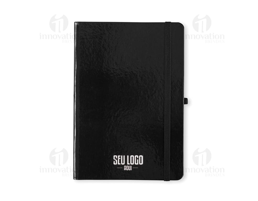 CUADERNO CON PÁGINAS RAYADAS