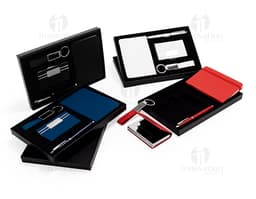 Kit Executivo 4 Peças em preto e amarelo, com ícones de notebook, diskette, ícone de pasta e ícone de mensagem em destaque.