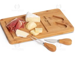 Kit queijo gourmet para os amantes da culinária: perfeito para acompanhar suas refeições. Com diversos utensílios de madeira