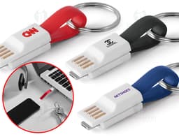 Cabo USB de alta calidad en acero inoxidable para garantizar conexiones seguras y eficientes. Con tecnología de punta y