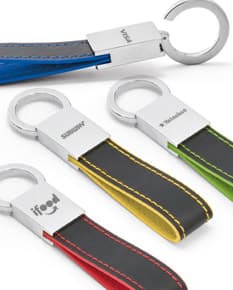 Chaveiro de metal elegante e seguro, perfeito para adicionar um toque de luxo ao seu dia a dia. Feito em aço cromado com