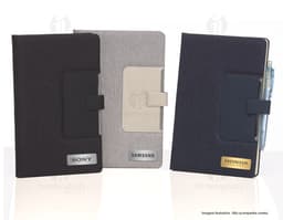 Bloco de anotações 21x14 cm para escritório, com papel em branco. Ideal para armazenar seus pensamentos e recados. Prático e