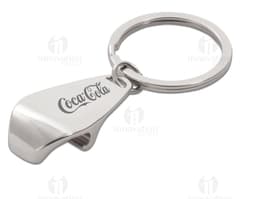 Llavero de metal con abridor: el accesorio perfecto para mantener sus llaves seguras y tener siempre un abridor a mano. Hecho