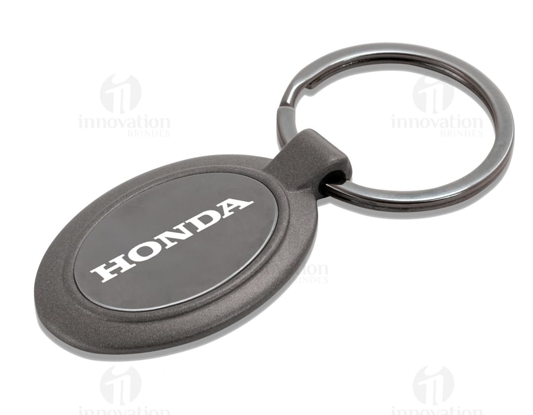Chaveiro de metal resistente e elegante para manter suas chaves seguras e organizadas. Perfeito para quem busca praticidade e