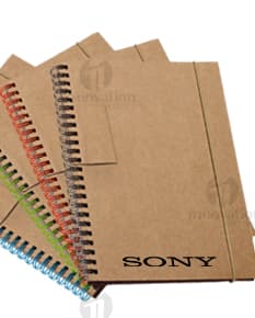 Bloco de Anotações Ecológico Feito de Papel Reciclado - Ideal para Organizar Suas Tarefas Diárias. Entregue em Embalagem de Papelão Sustentável. Peça o Seu Agora!